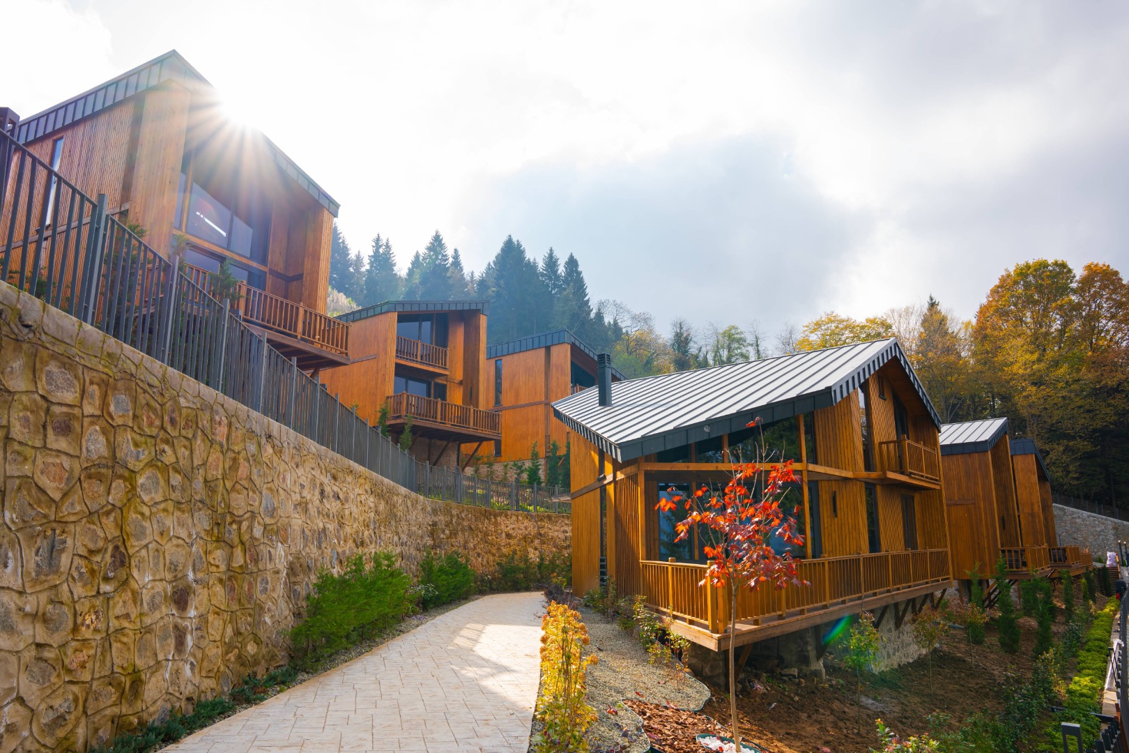 Sapanca Jakuzili Bungalov - Göl Manzaralı Lüks Konaklama